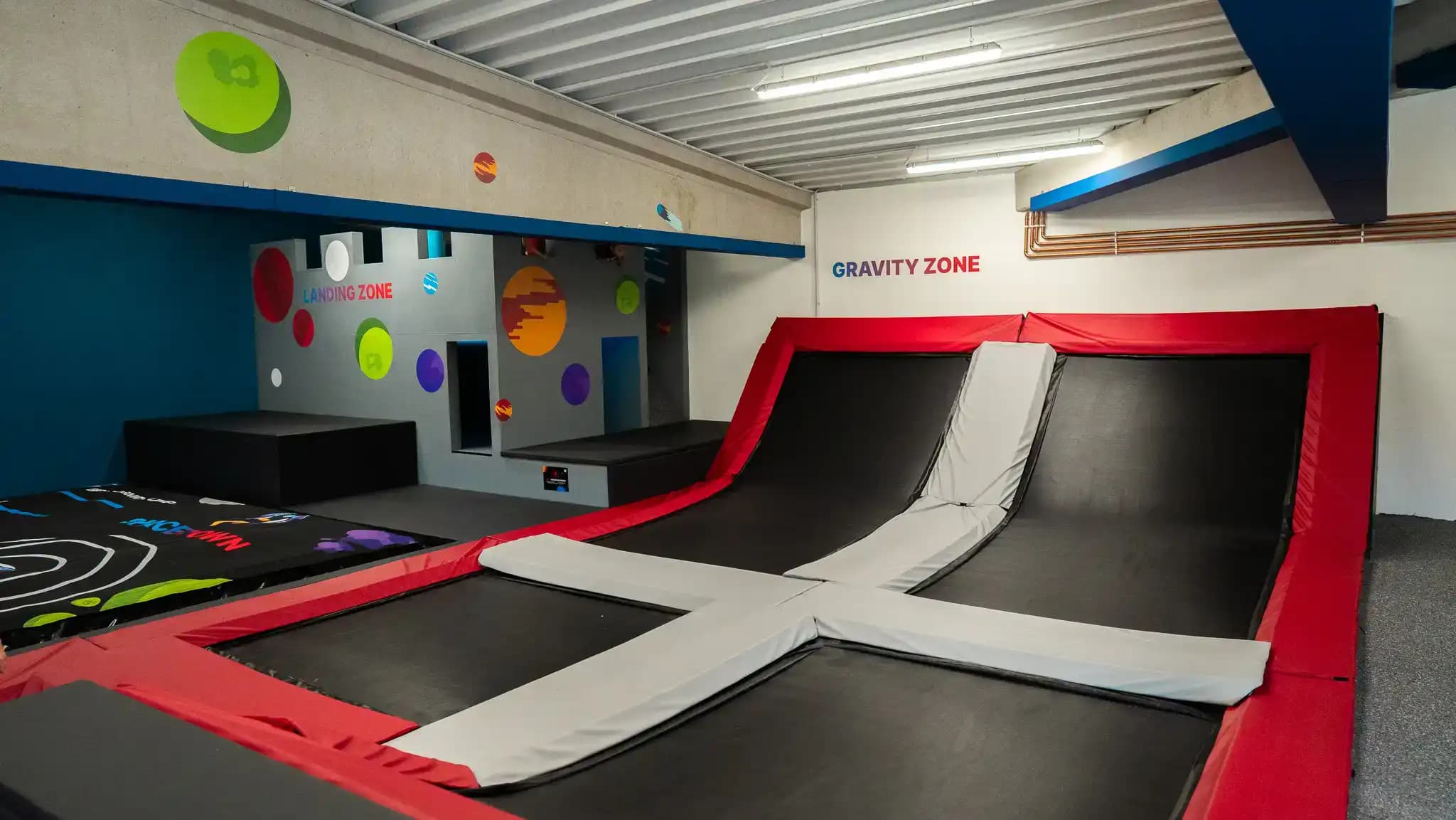trampolínové centrum